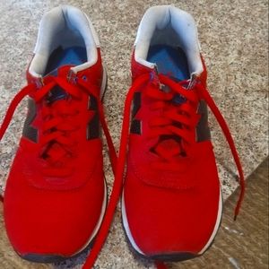 New Balance 574 D mens sneakers No damage used as dress shoes. Size 10